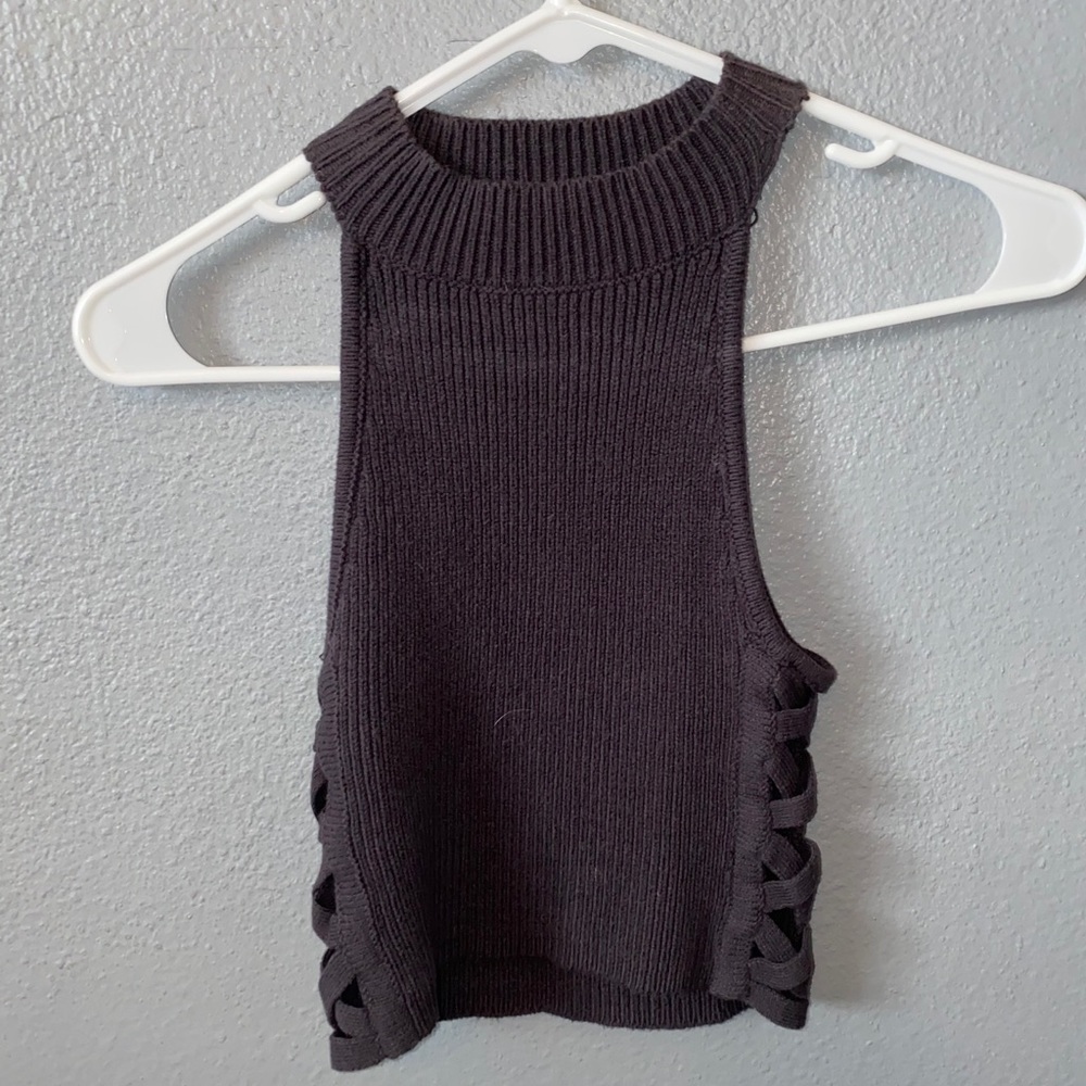 Forever 21 tank top !💕